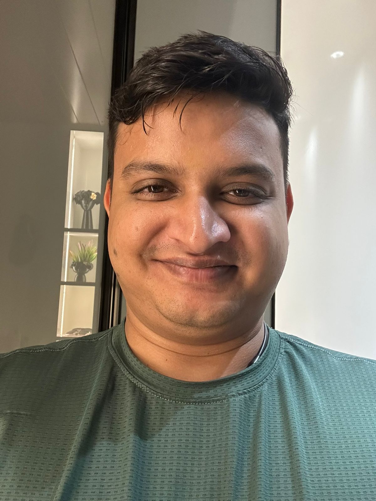 Akshay Goel - AIR 311 GATE DA